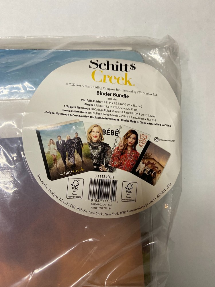 Schitt's Creek Binder Bundle Folder Notebook 4-Piece Set 2022 Bebe Rosebud Hotel