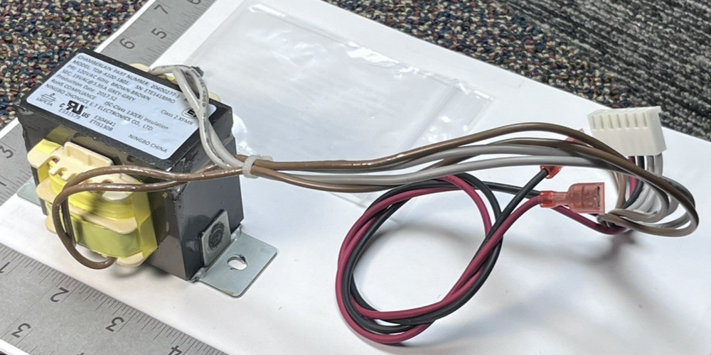 CHAMBERLAIN MODEL B970 POWER TRANSFORMER P/N 041D0277-1. EUC.