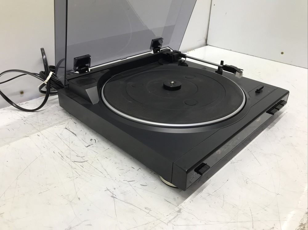 Presidian Fully Automatic Belt Driven Turntable Record Player 420-7012