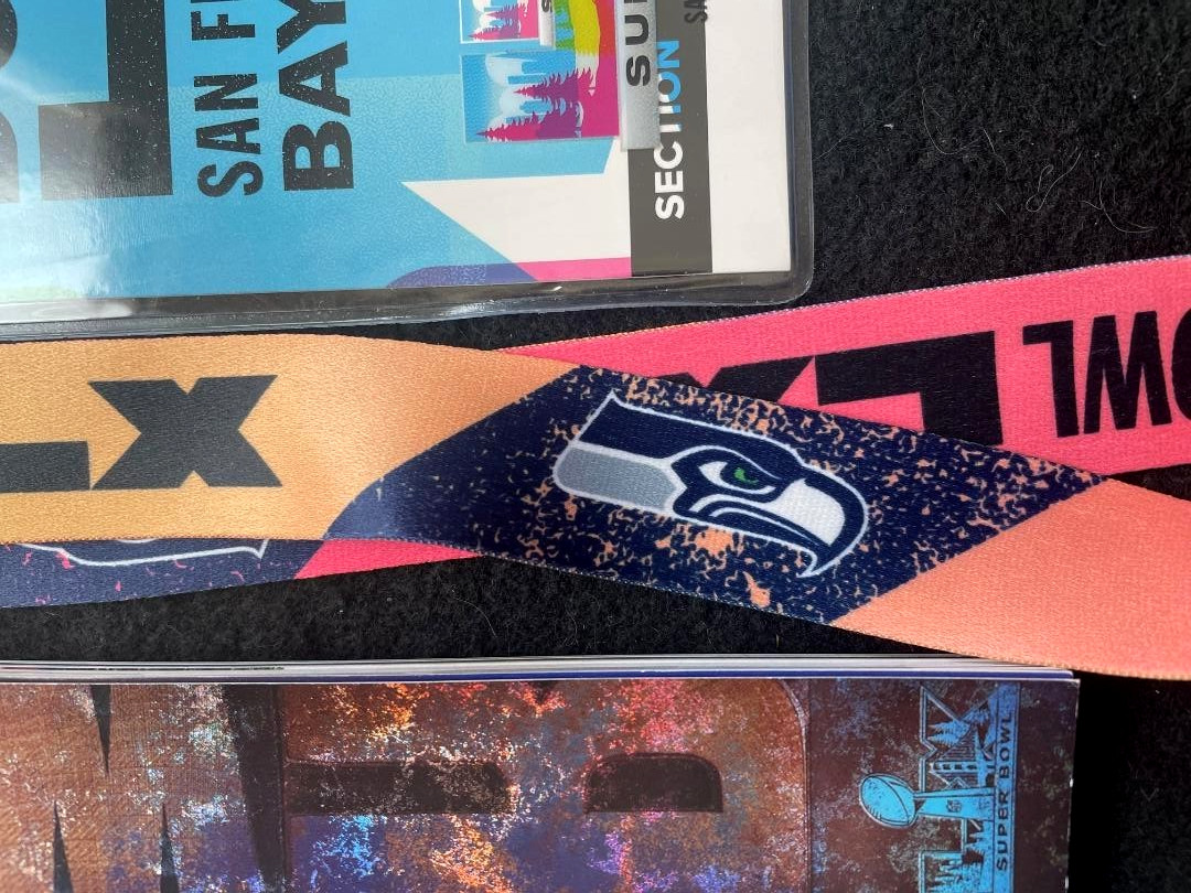 7pc NFL SB 60 LX Seattle Seahawks Program Lanyards Ticketholder Pin Package