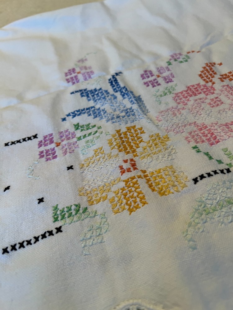 Needlepoint Table Runner with Flowers