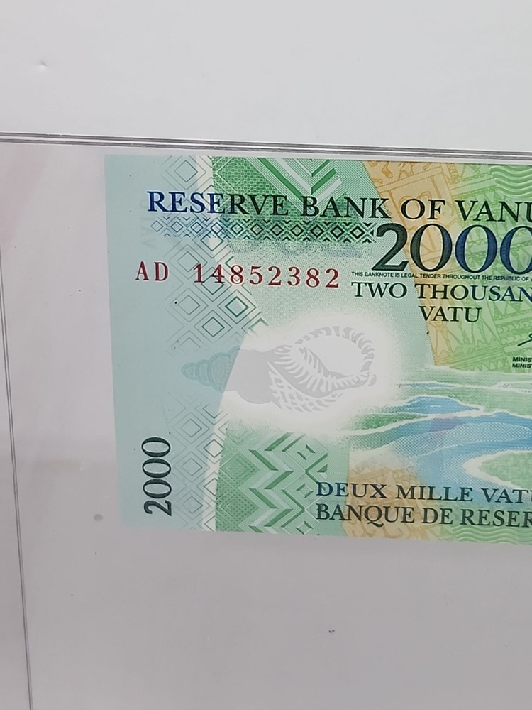Vanuatu, 2000 Vatu, 2014, POLYMER, Birds
