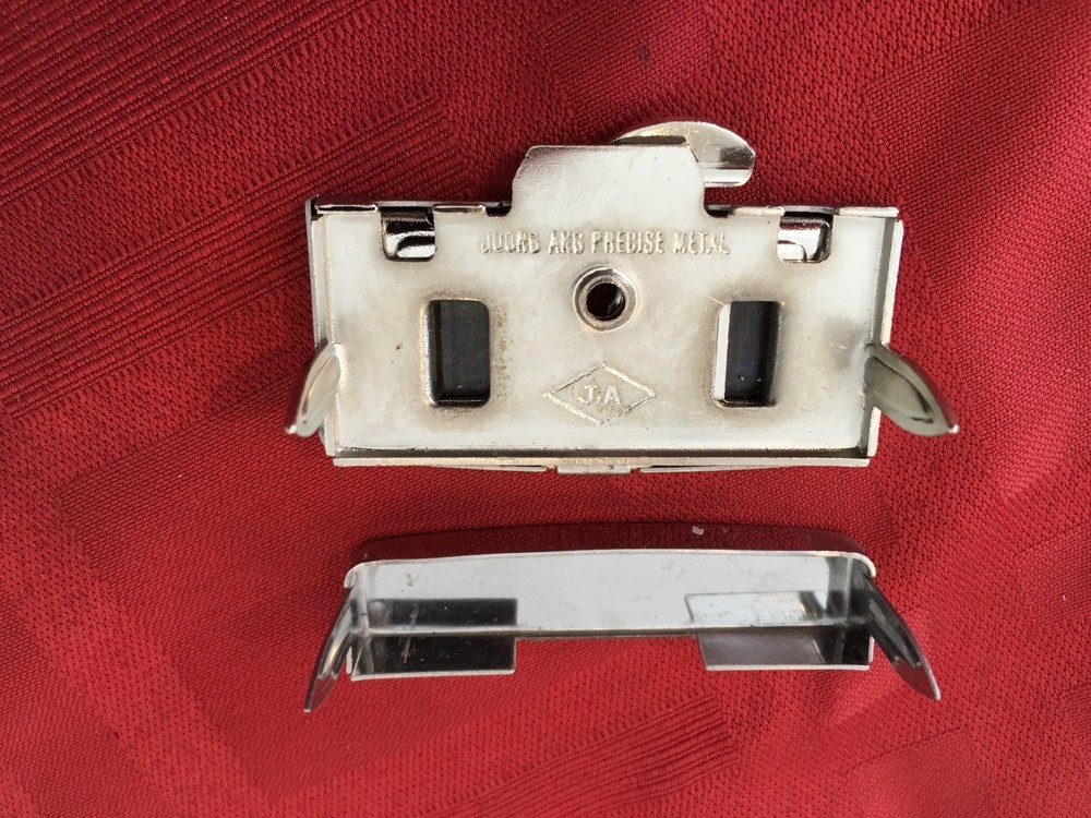 EMBASY REPLACEMENT VIOLIN OR VIOLA LOCKING CENTER CASE LATCH WITH KEY
