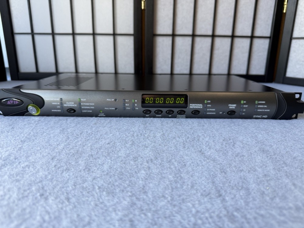 Avid Sync HD Professional Pro Tools Synchronizer – Studio Rack Unit