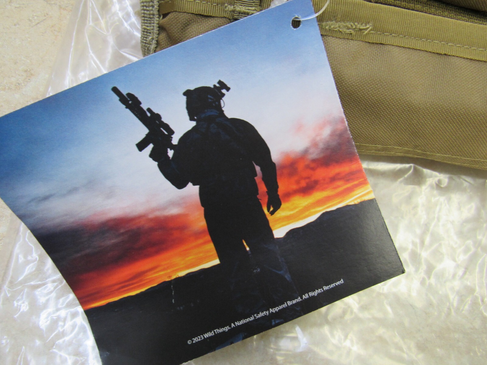 Wild Things Knuckle Roaster Hand Warmer Coyote Brown USMC NIW Made In USA