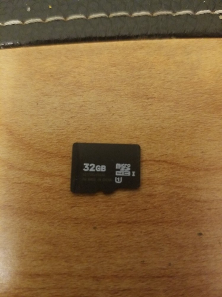 Micro SD Flash Memory Card 32GB w/ Infinitive microSDHC Memory Card Adapter