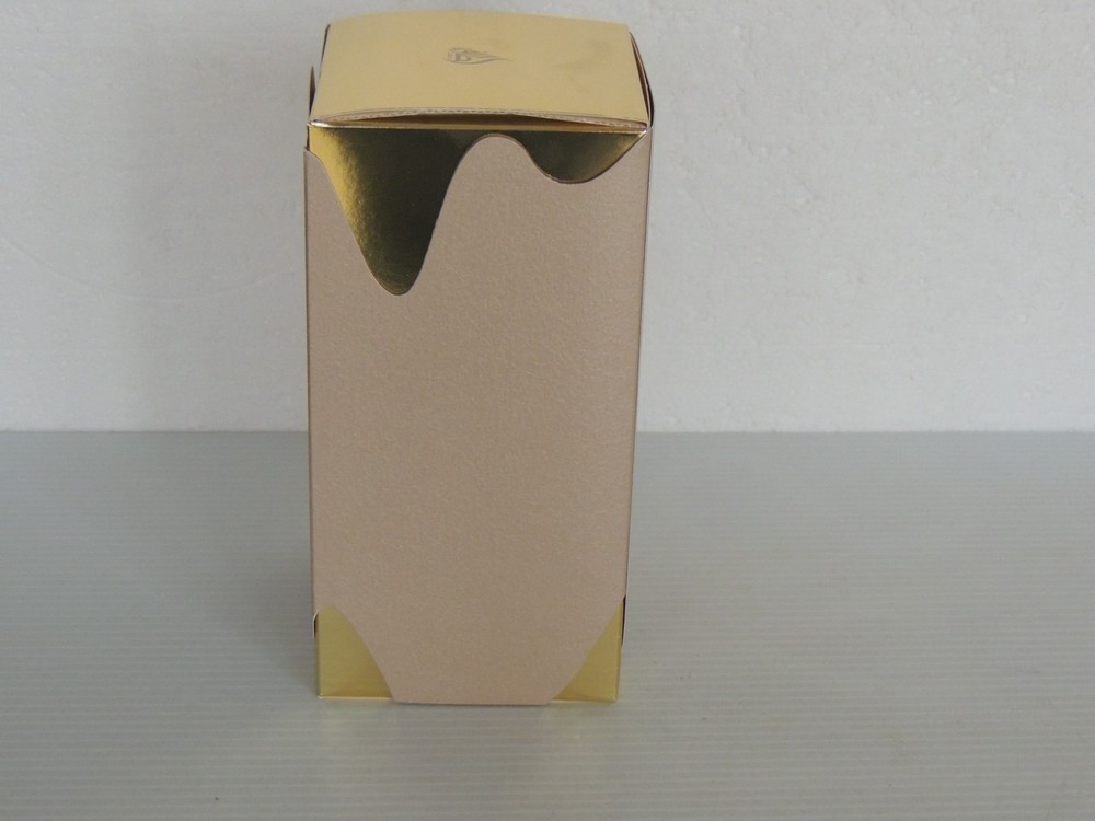 ECLAIRE EMPTY BOX NO BOTTLE 7 X 3.5 INCH