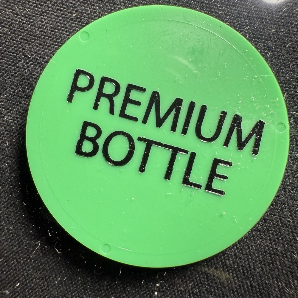 Paradise Pub. Monaca, PA. Premium Bottle Token HS150