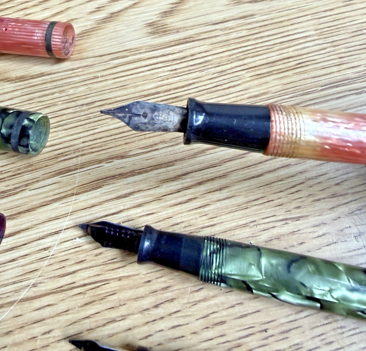 Lot Of 4 - Vintage Fountain Pens - Pink, Green, Burgundy Writing Instrument Pen