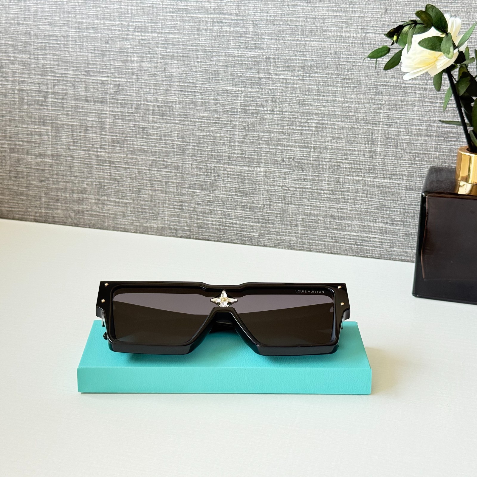 Louis Vuitton Z1578E “Cyclone” Black Sunglasses Adorned with Swarovski Crystals