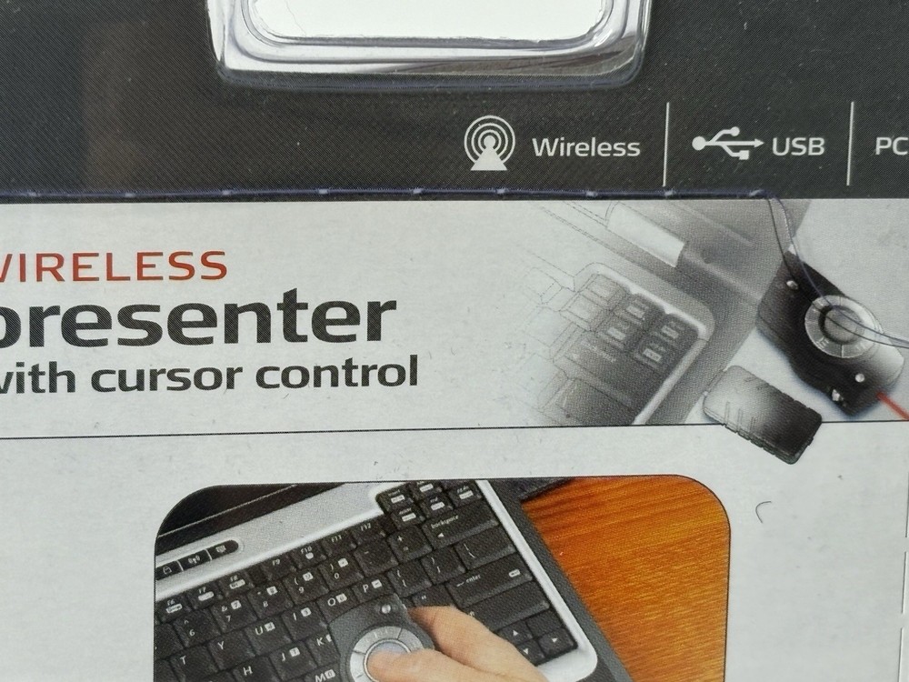 Targus Wireless Presenter With Cursor Control And Laser Pointer - Brand New