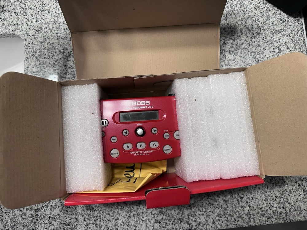 Boss VE-5 Vocal Performer Personal Effects Processor Looper