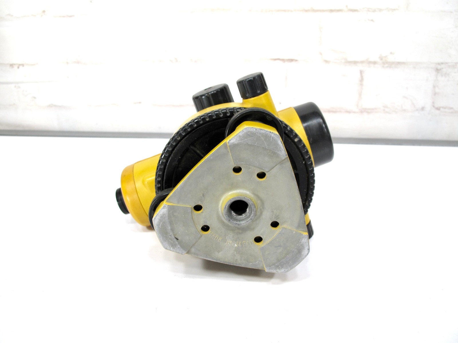 Topcon AT-G4 Automatic Survey Level w/ Case 26x Magnification