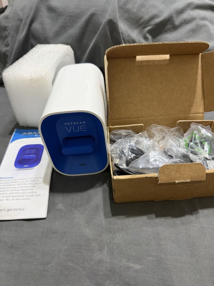 VETSCAN VUE RAPID TEST ANALYZER  ABAXIS VETERINARY