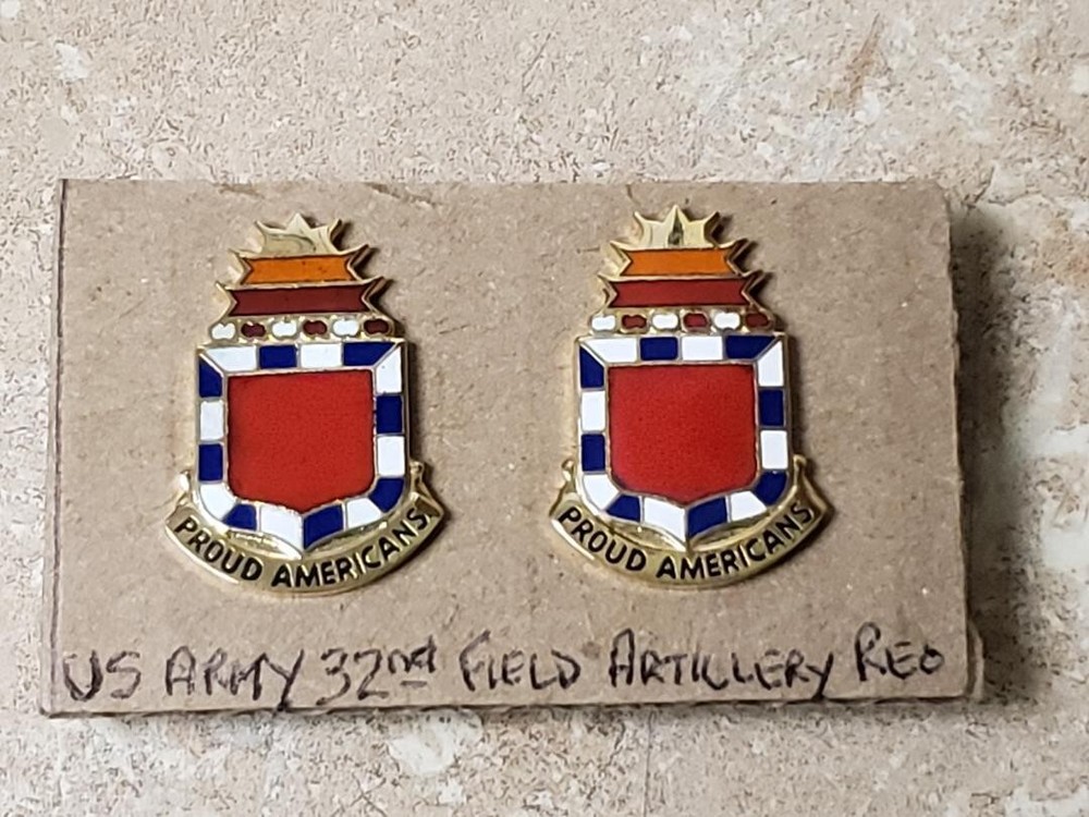 32nd Field Artillery Regiment Crest DUI (Pair)