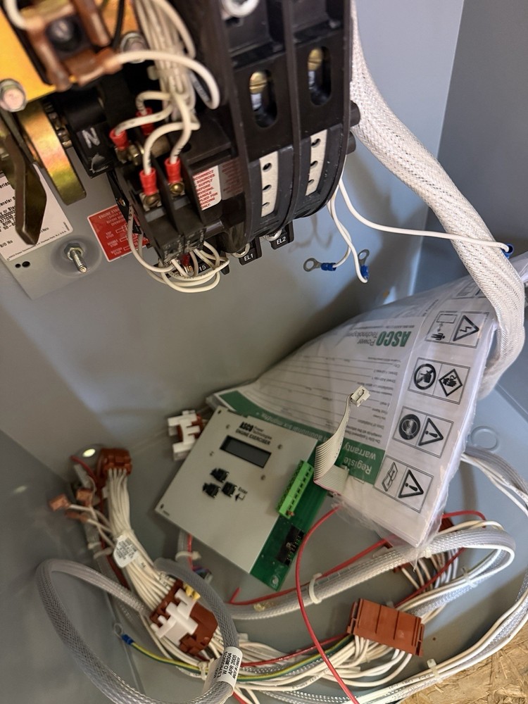 ASCO Series 300 Automatic Transfer Switch 200A Automatic D00300020200F1X0