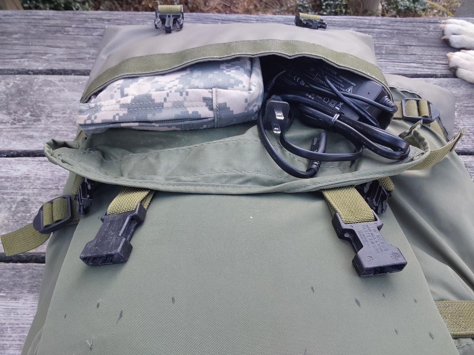 US Military Harris Falcon II Ranger Radio Pack PRC 150 - OD - VGC