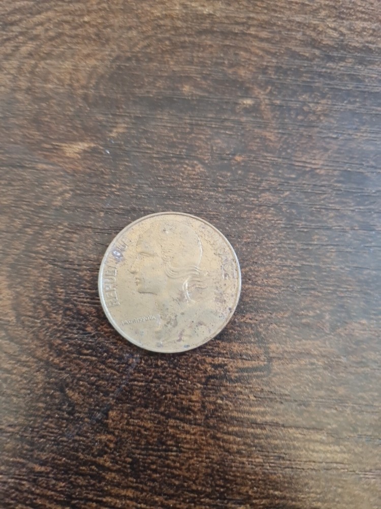 1975 French 🇫🇷 2 Centimes