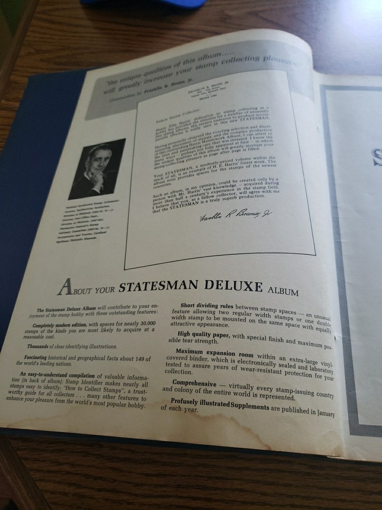 H.E.Harris Statesman Deluxe World Stamp Album with 120 Stamps Holds Up To 30,000