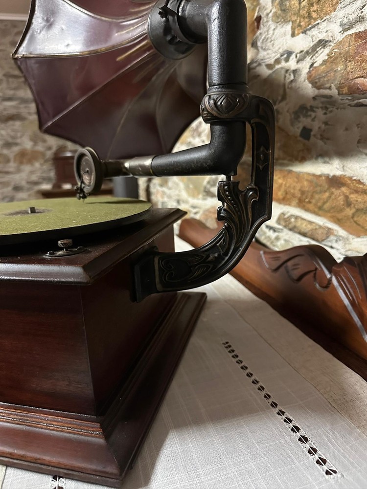 Antique Gramophone Typewriter Exhibition