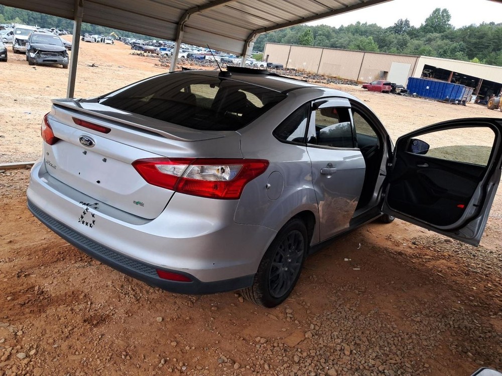 Fuse Box Engine Fits 12-14 FOCUS 4756789