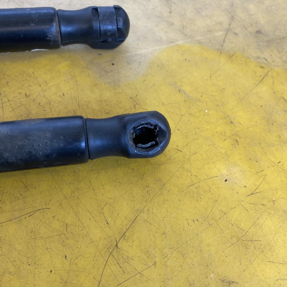 Ford C-Max Tailgate Boot Strut Pair Struts Mk2 5 Door 2011-2015 Ref 142