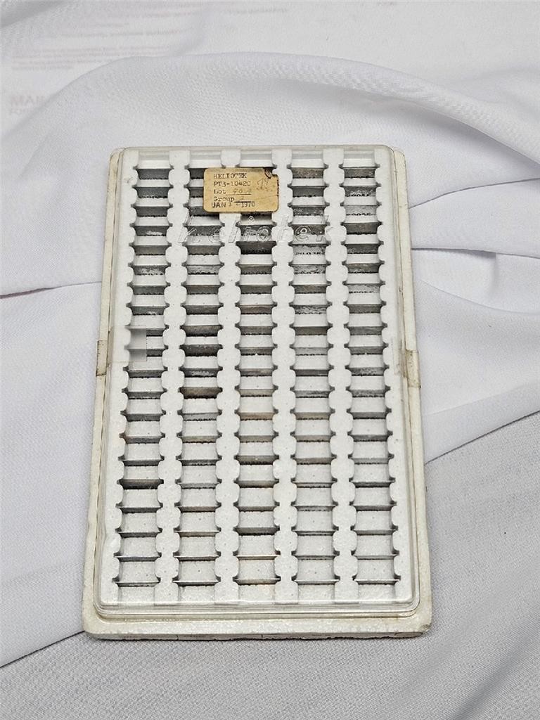 1970 Vintage Heliotek PT3 Miniature Solar Cell 20 X 20 mm 1/2 Volt Lot of 100
