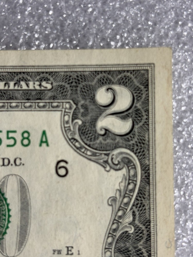 1995 Us $2 Dollar Error Note Ink Bleeds , Miscut Excellent Condition ￼
