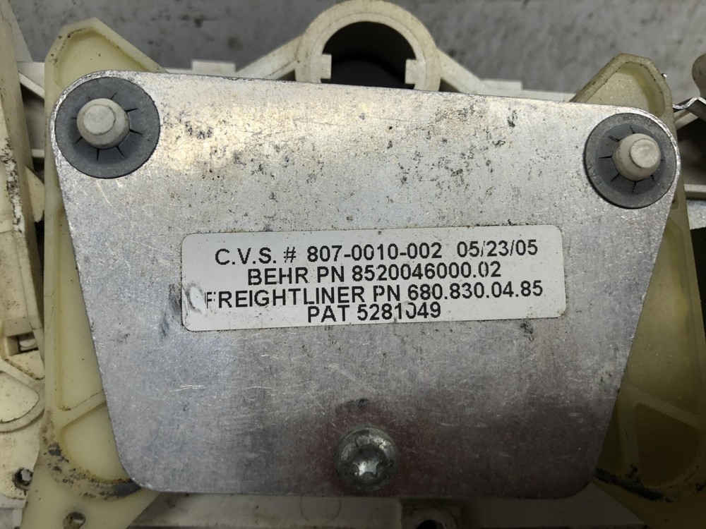 Freightliner FL112 Heater A/C Temperature Controls - Used