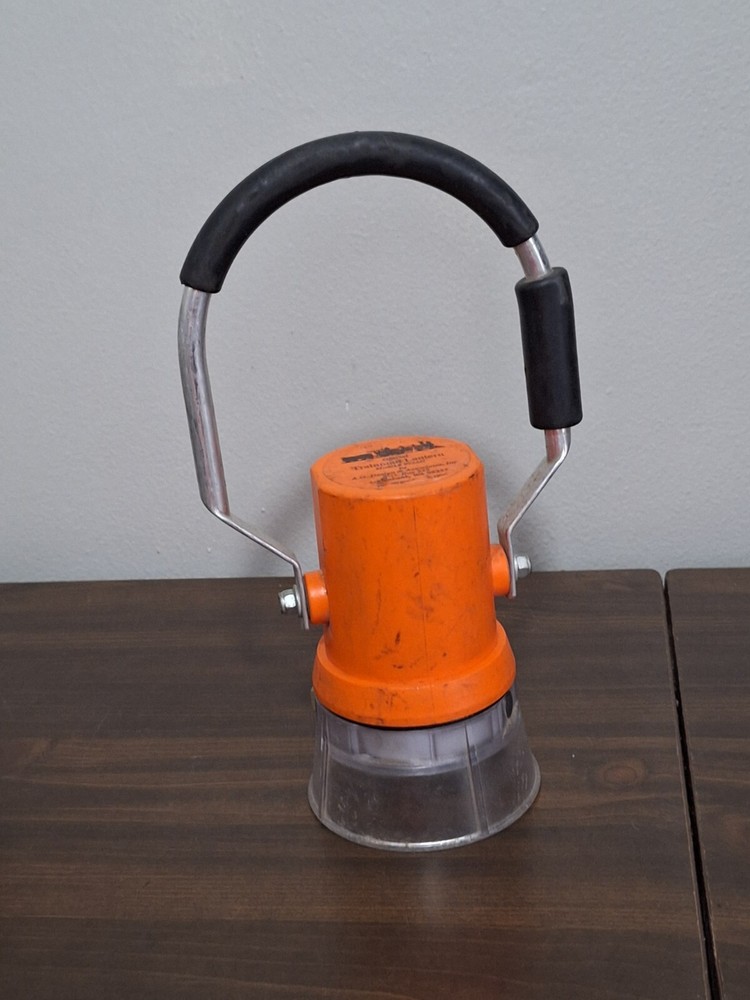AG Design & Associates 992AG Trainman Lantern. Untested