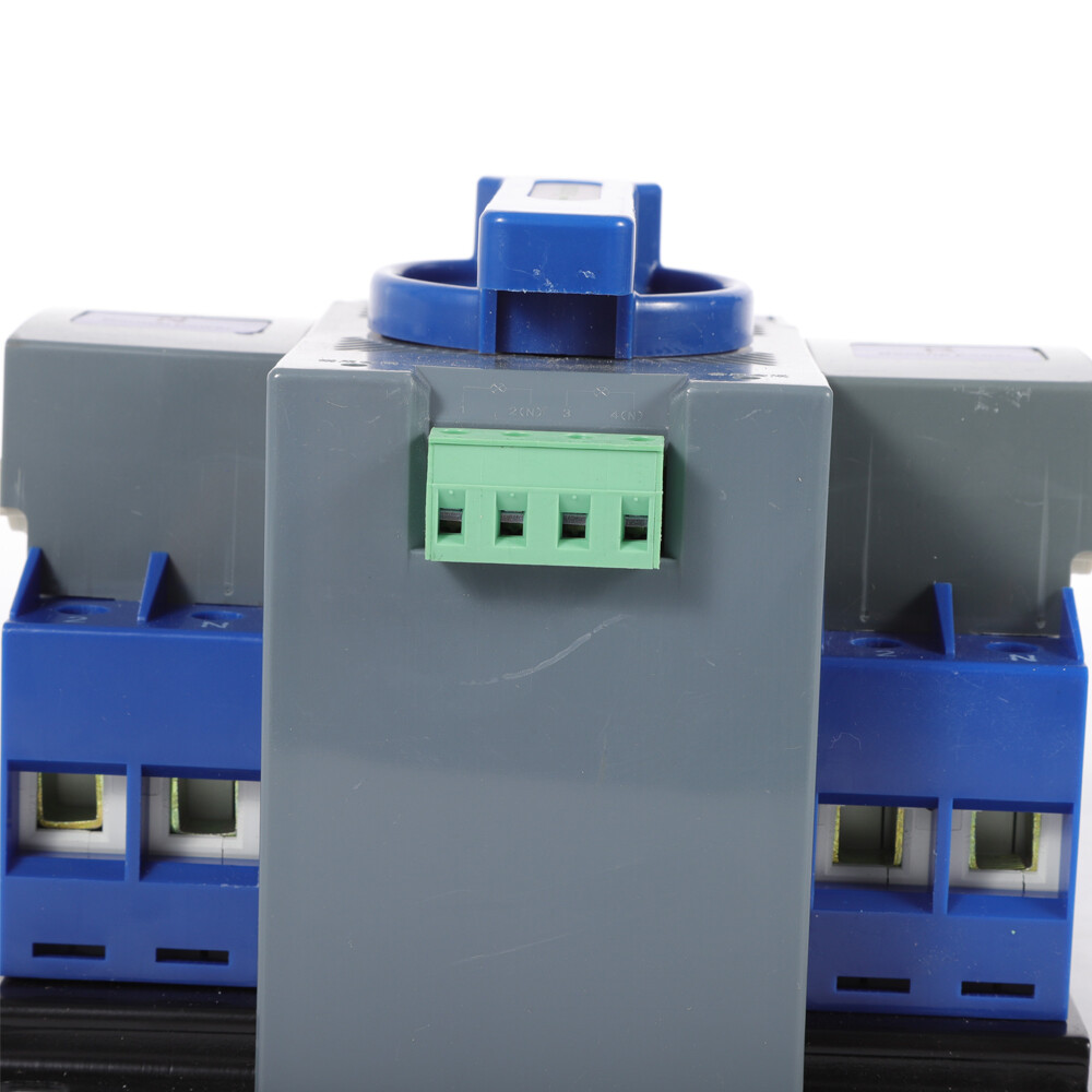 Automatic transfer switch with fast switching (2 seconds), CE-certified, pure