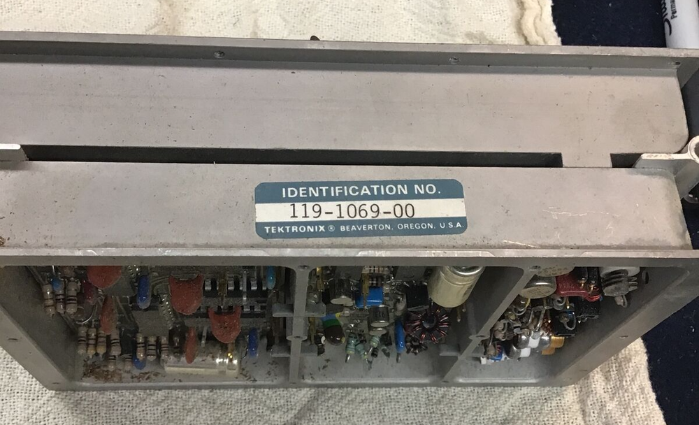 Tektronix Model: 119-1069-01 UNTESTED (287)