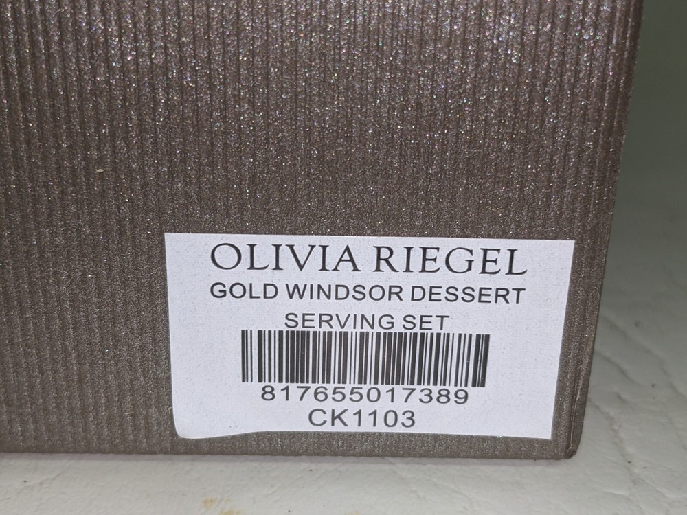 Olivia Riegel Gold Windsor Dessert Serving Set (239)