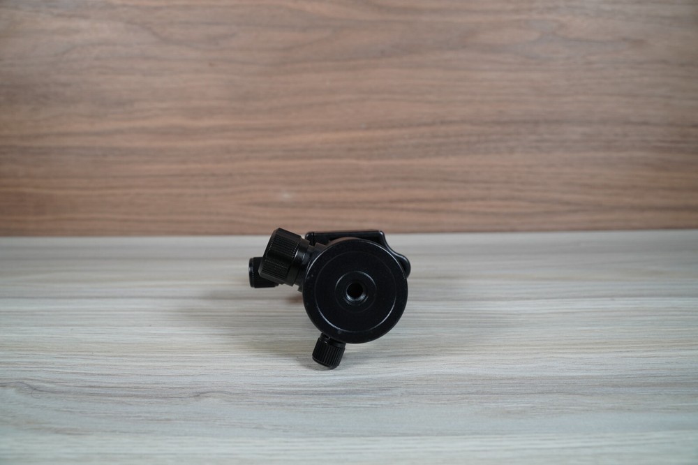 joilcan tripod head With Quick Release Plate And Level - new