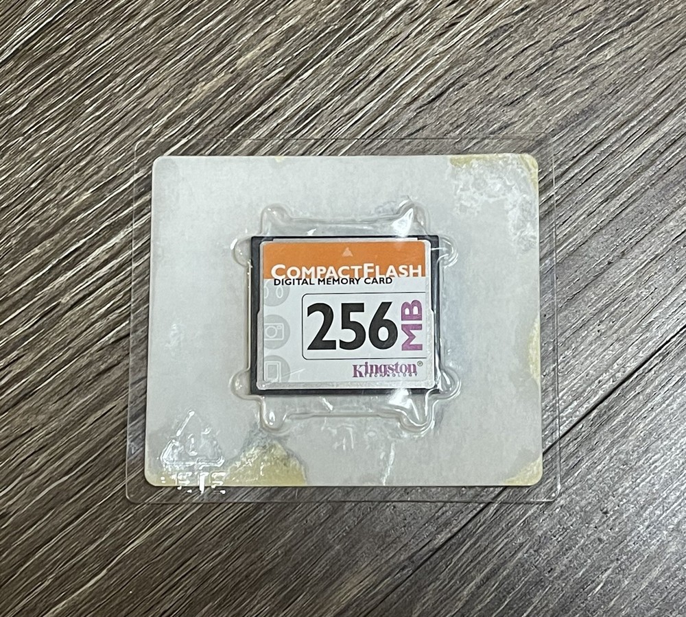 256 MB Memory Card Kingston Technology CompactFlash Digital CF/256 NOS Camera