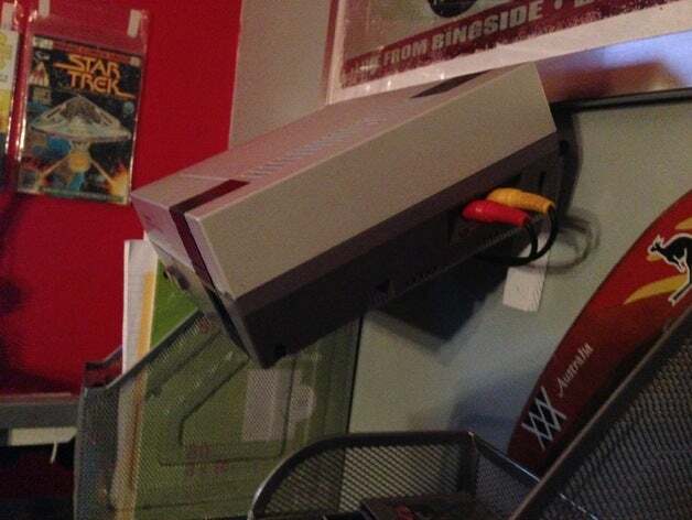 Nintendo NES Console Wall Mount Brackets Holder Stand Rack Display Mountable Set