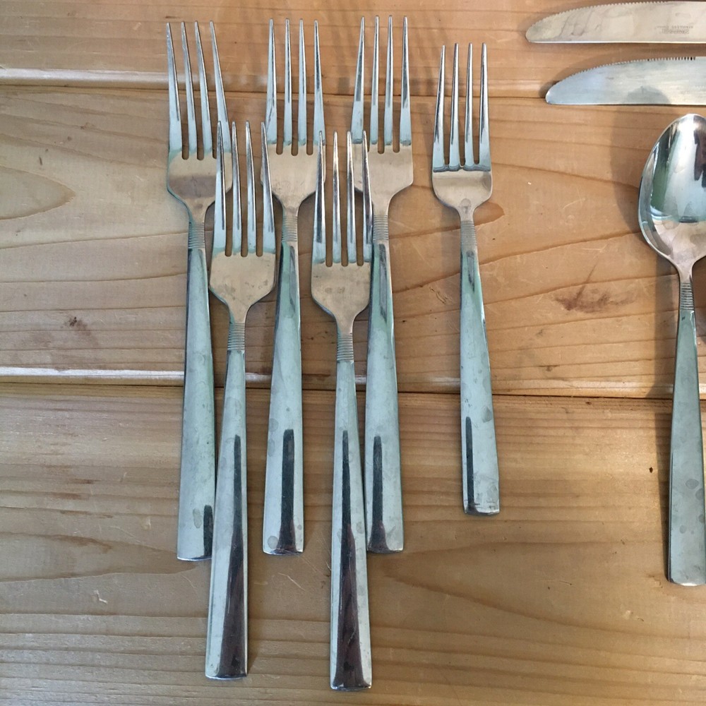 Cambridge 24 Piece Flatware Set Silverware Stainless Steel Unknown Pattern 6 Pl