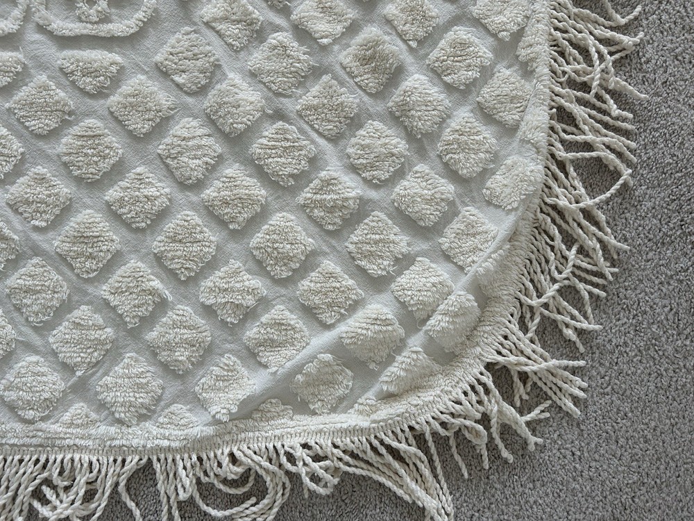 Vtg Chenille Bedspread Queen 93x106