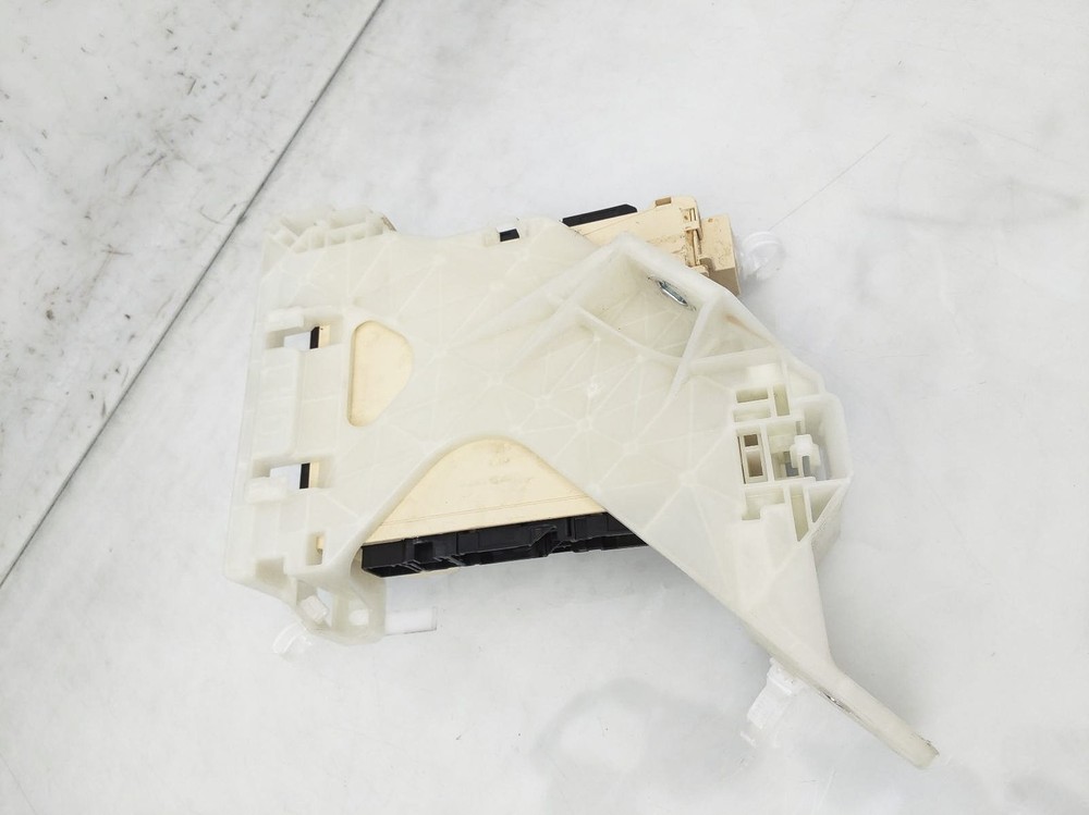 2020-2023 Toyota Highlander Multi Plex Network Computer Module Unit 82730-0Eb10