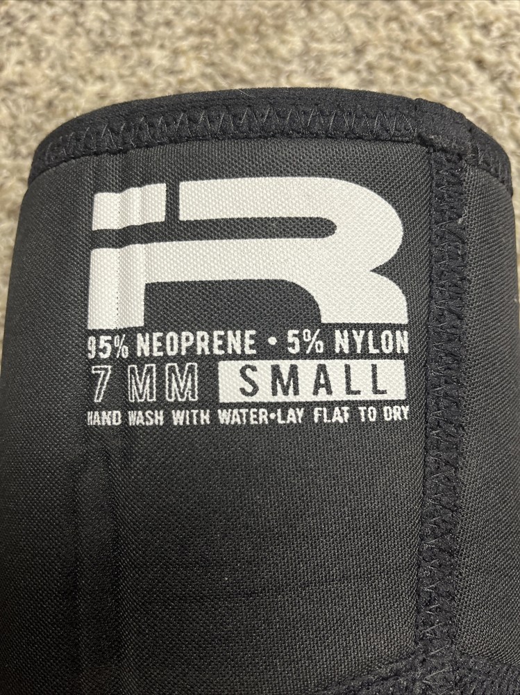 iron rebel 7mm performance knee sleeves