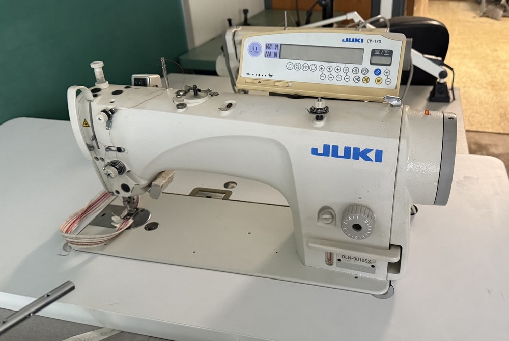 JUKI DLN-9010-SS - SINGLE NEEDLE - NEEDLE FEED - LOCKSTITCH WITH THREAD TRIMMER
