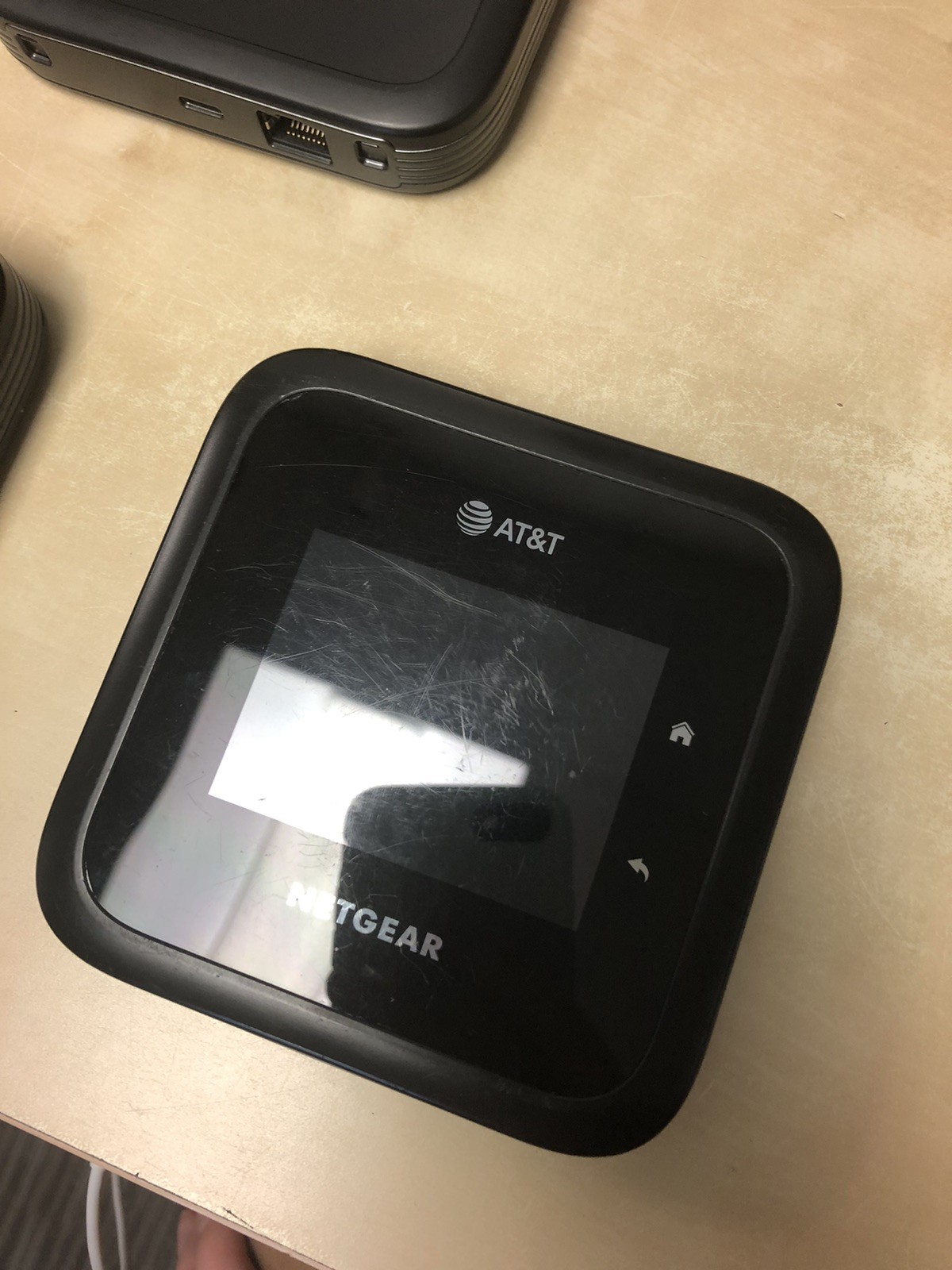 NETGEAR Nighthawk M6 PRO 5G Hotspot MR6500 | Unlocked | Fair Condition