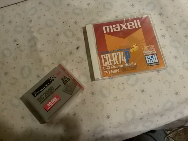 Maxell CD-R74P computer PC floppy disk Imation DC 2000 mini cartridge lot 2