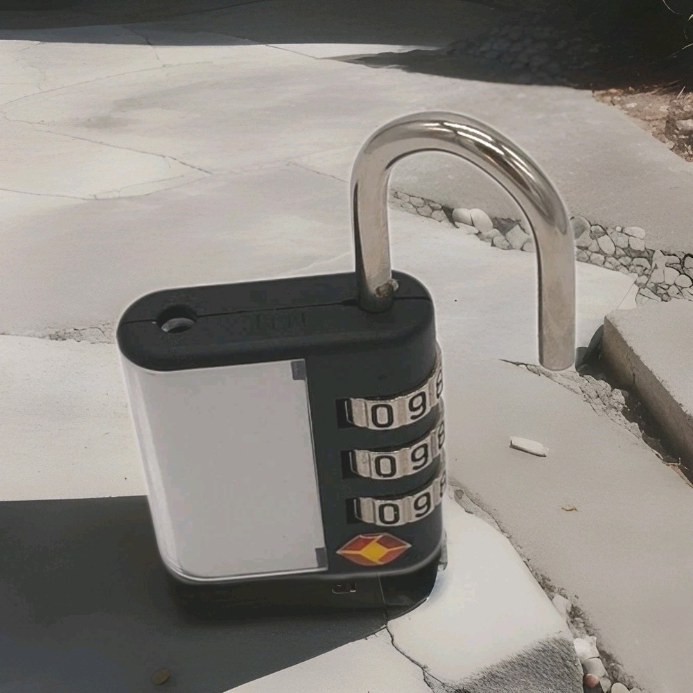 TSA Travel Lock With Name Tag Holder