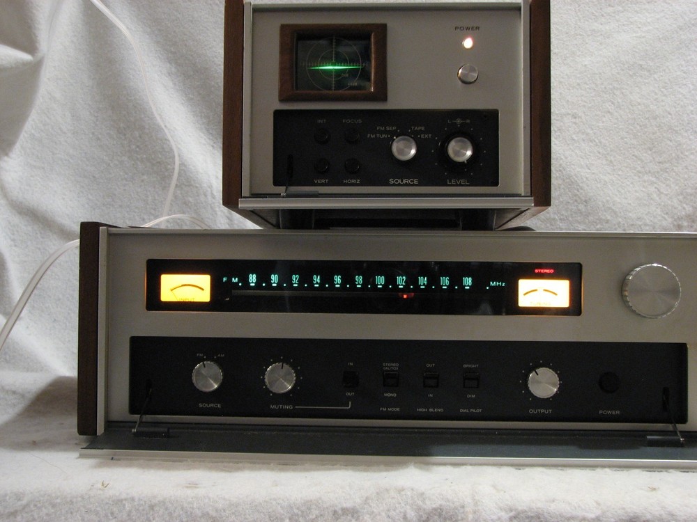 Teac AZ-201 total peformance indicator