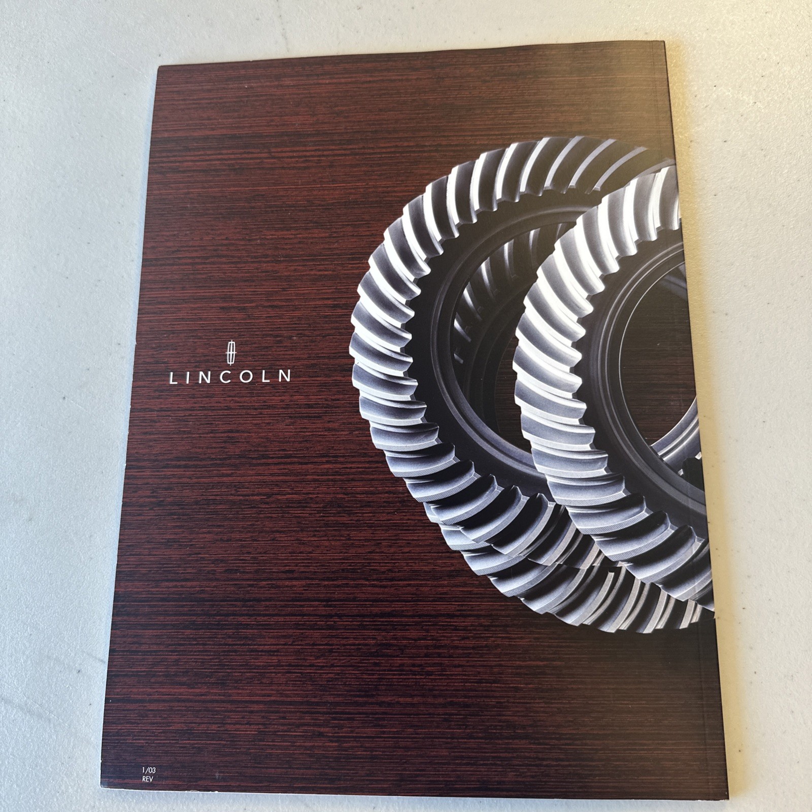 2003 Lincoln Navigator sales brochure 38 pg literature ORIGINAL