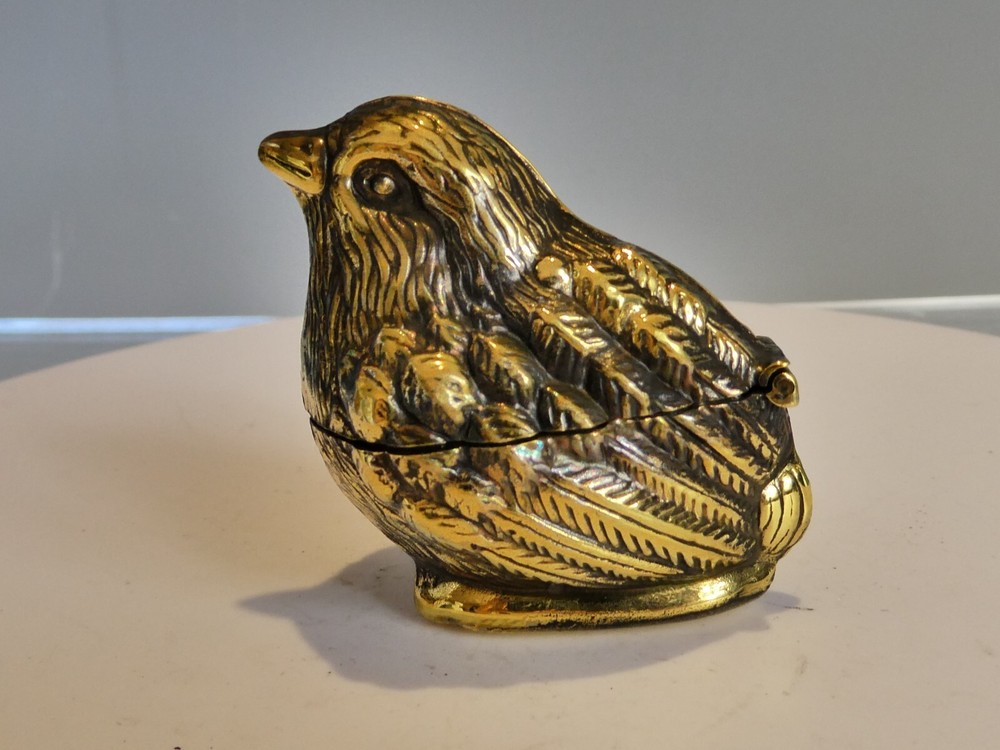 BRASS NOVELTY BIRD PILL/SNUFF BOX