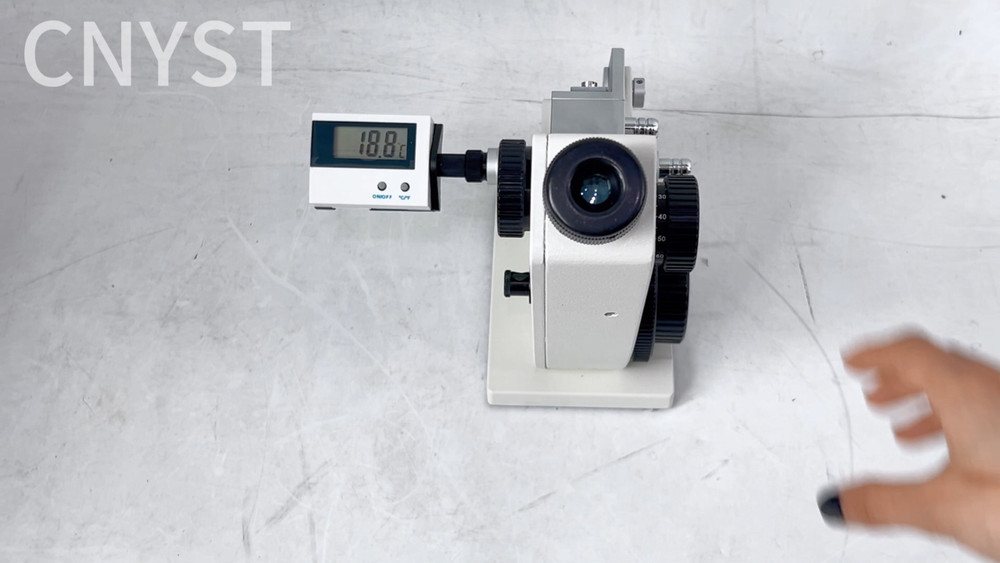 Monocular Abbe Refractometer Accuracy (nD)±0.0002 Digital Thermometer Display