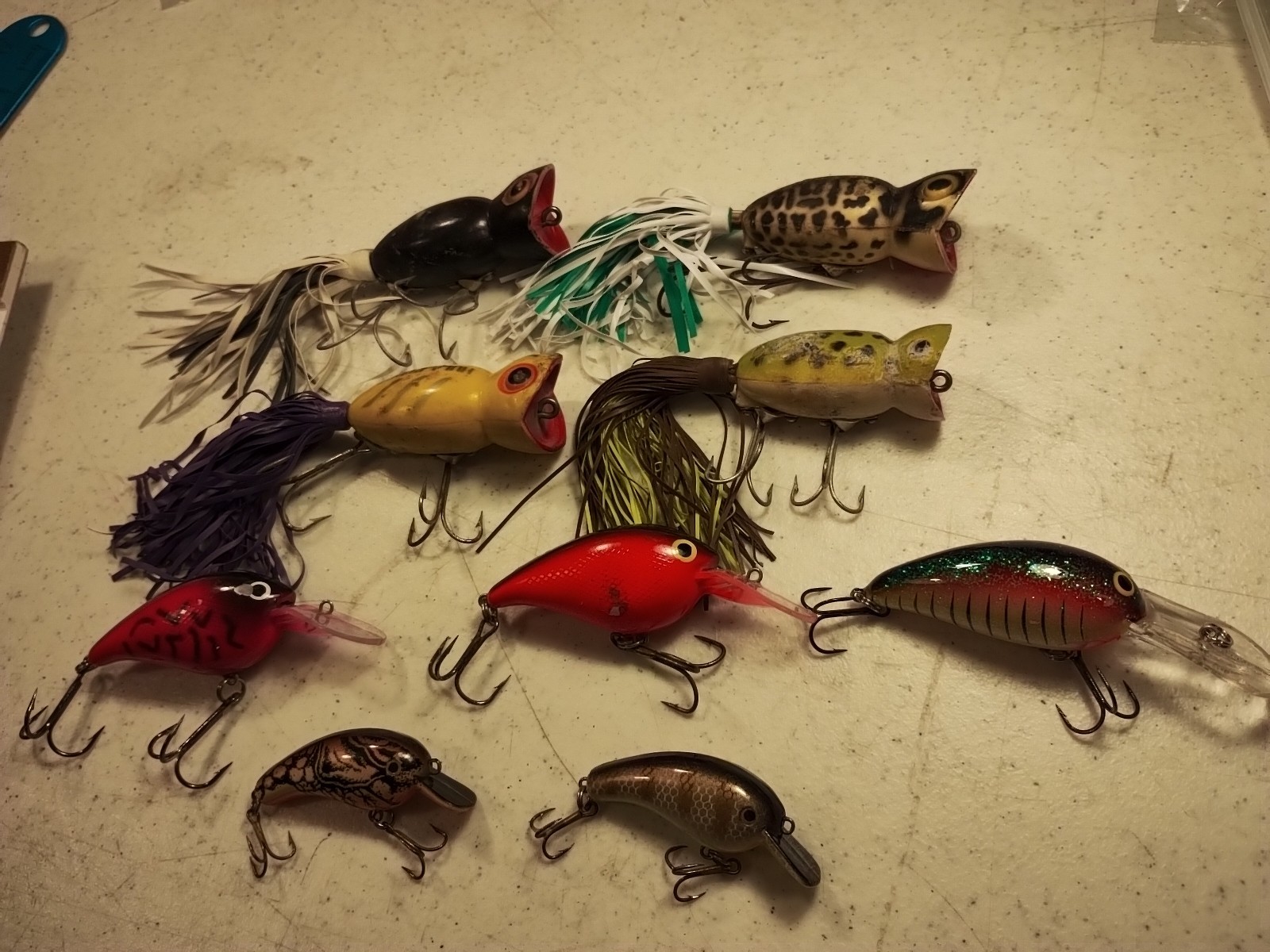 Lot of 9 Hula Popper & Crankbait Fishing Lures