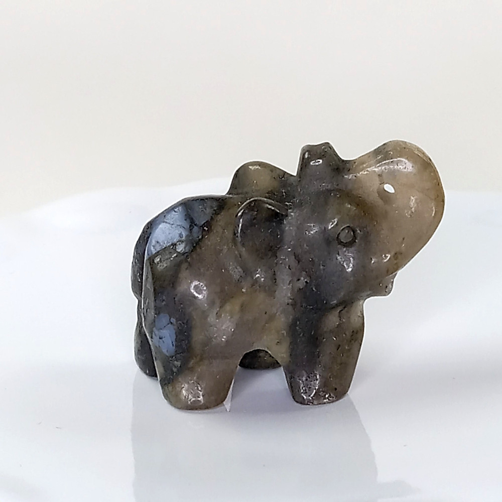 Que Sera Crystal Elephant – Blue & Gray Stone Pattern – 25g | A27